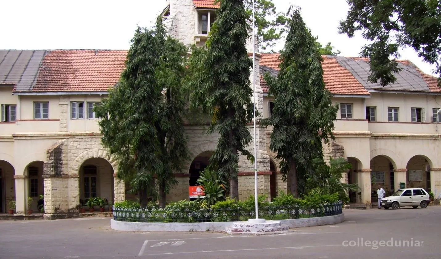Coimbatore Medical College - [CMC] campus