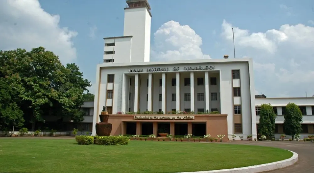 IIT Kharagpur - Indian Institute of Technology - [IITKGP] campus