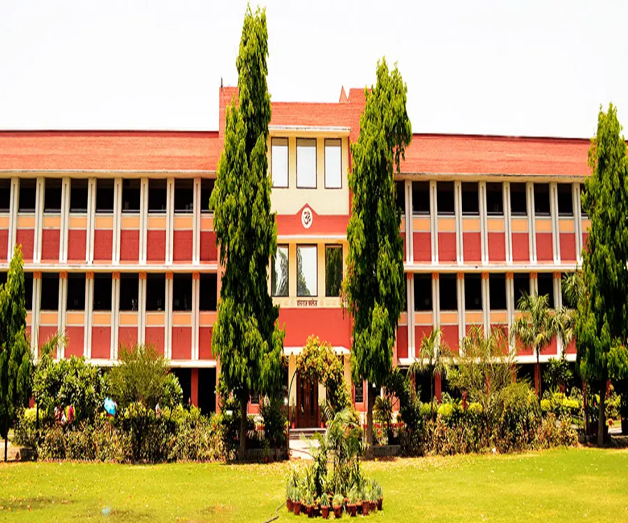 Hansraj College - [HRC] campus