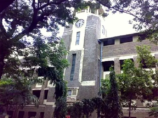 RA Podar College of Commerce and Economics campus