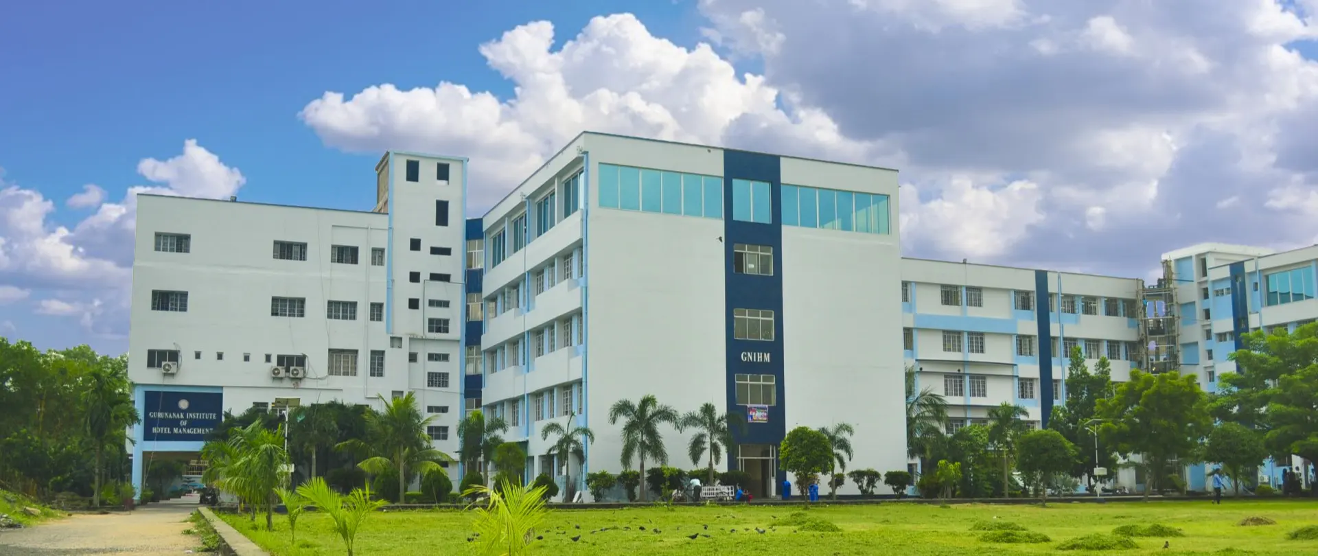 Guru Nanak Institute of Hotel Management - [GNIHM] campus