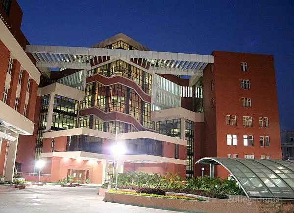 SPJIMR campus