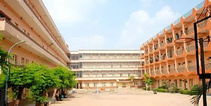 Raja Bahadur Venkat Rama Reddy Women's College - [RBVRR] campus